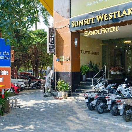 Sunset Westlake Hanoi Hotel Екстер'єр фото