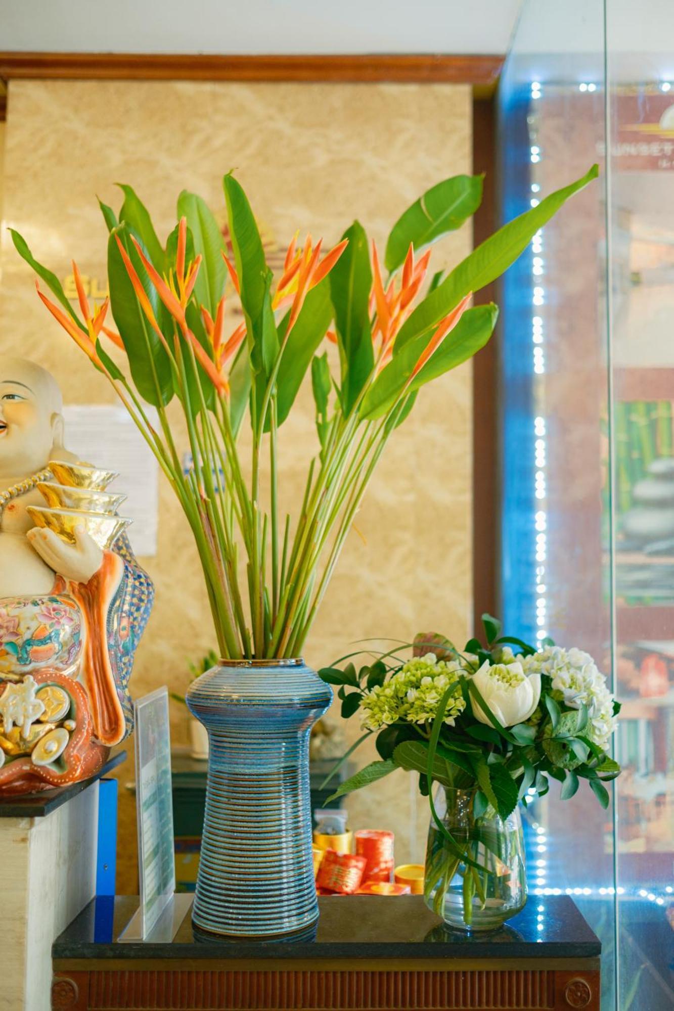 Sunset Westlake Hanoi Hotel Екстер'єр фото