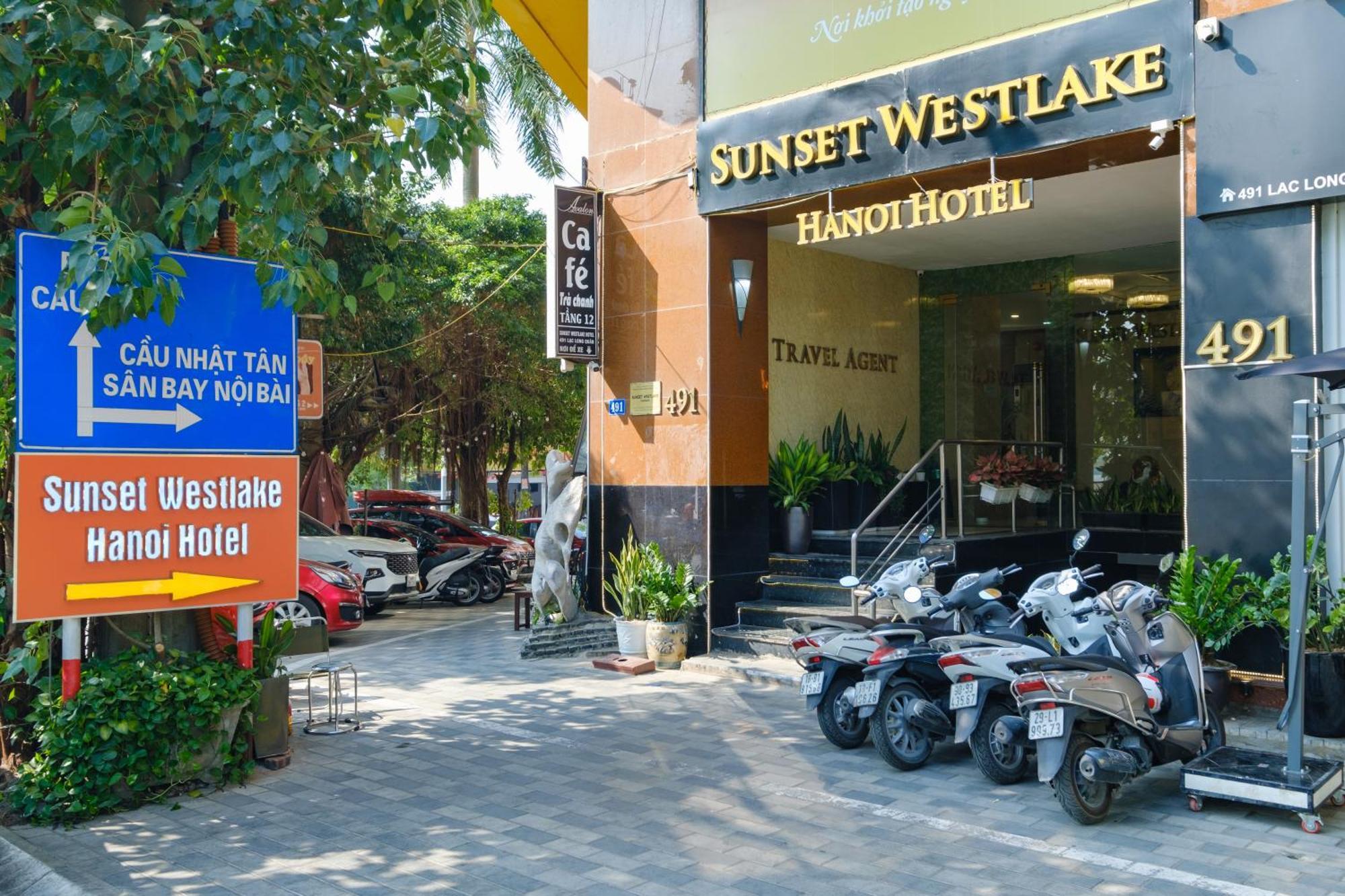 Sunset Westlake Hanoi Hotel Екстер'єр фото