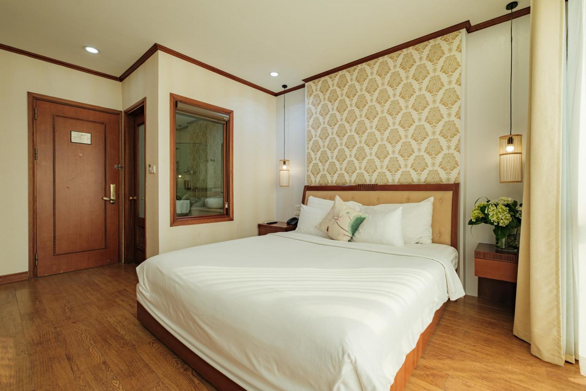 Sunset Westlake Hanoi Hotel Екстер'єр фото
