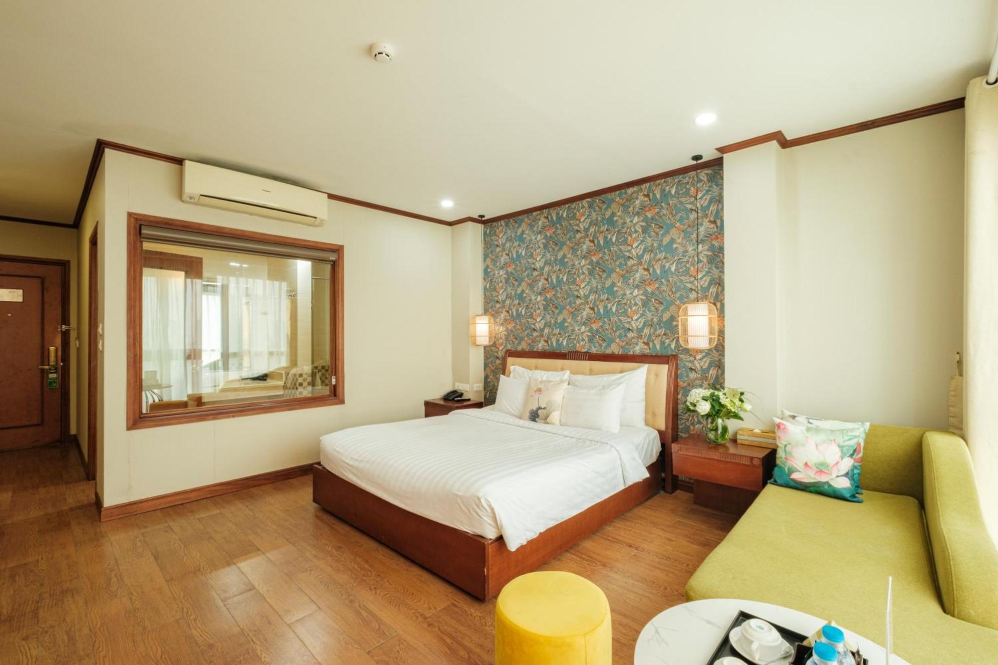 Sunset Westlake Hanoi Hotel Екстер'єр фото