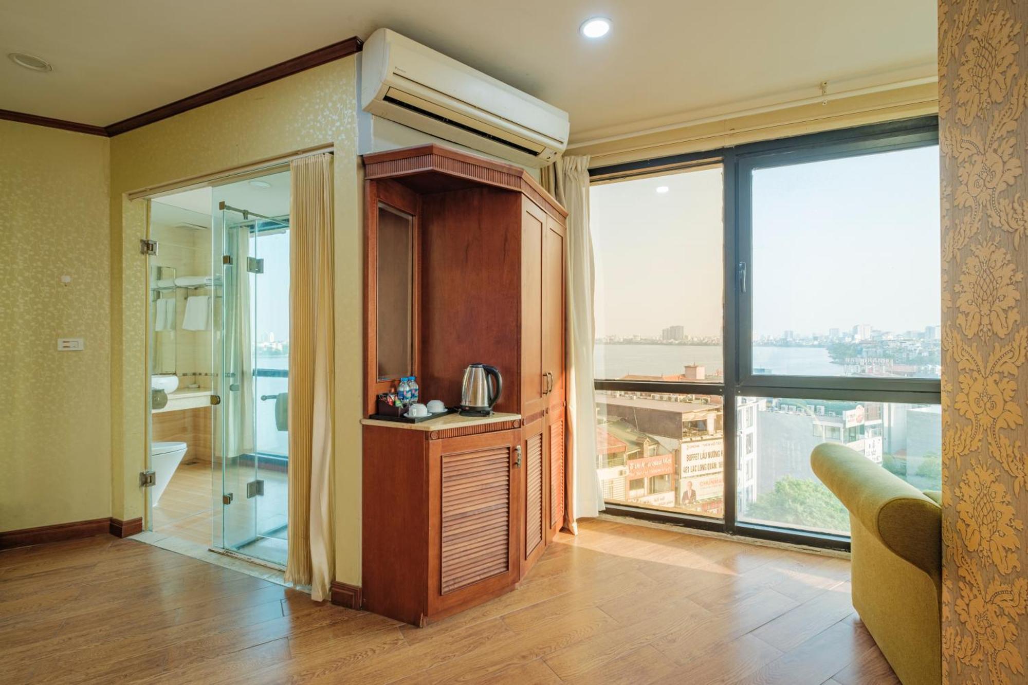 Sunset Westlake Hanoi Hotel Екстер'єр фото