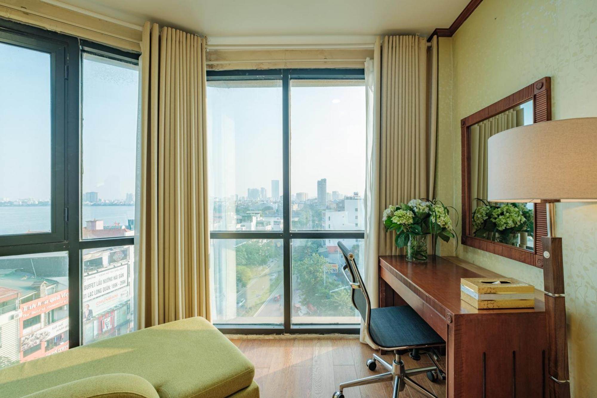Sunset Westlake Hanoi Hotel Екстер'єр фото
